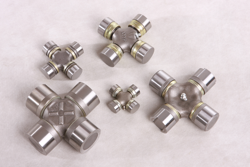 萬向(xiang)節十字軸-WY2533LS（804705K2）-φ39×118-鷹牌(pai)軸承